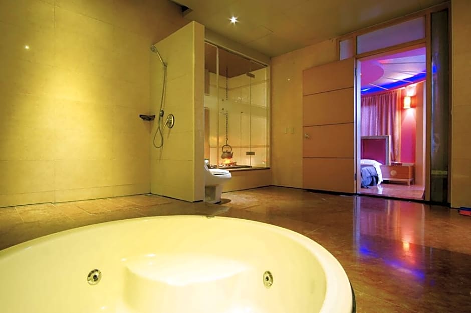 City Water Stack Motel