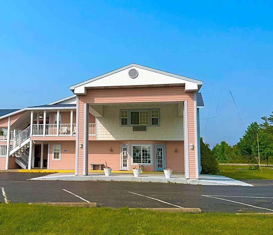 Great Lakes Inn Mackinaw City