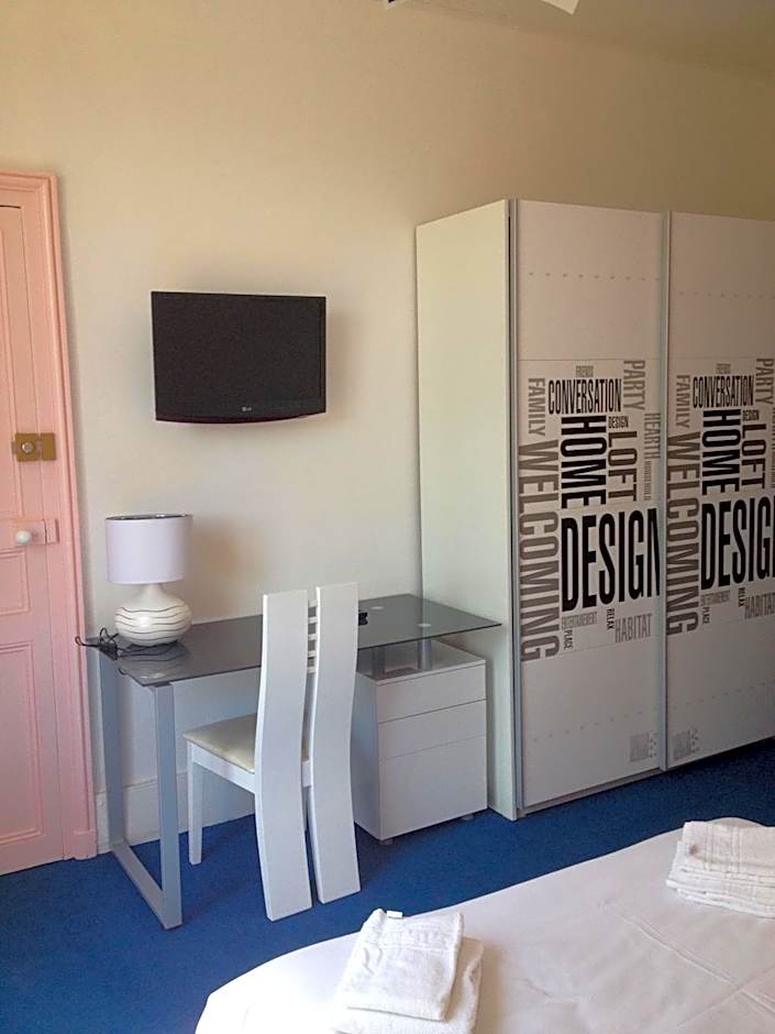 Hotel Couleurs Sud