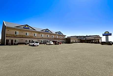 Days Inn by Wyndham High Level