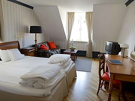 1 Single Bed No Smoking