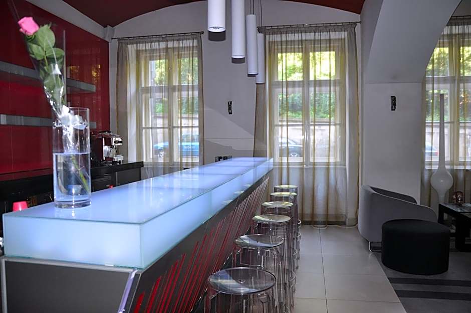 Red & Blue Design Hotel Prague