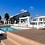 Mercure Villeneuve Loubet Plage