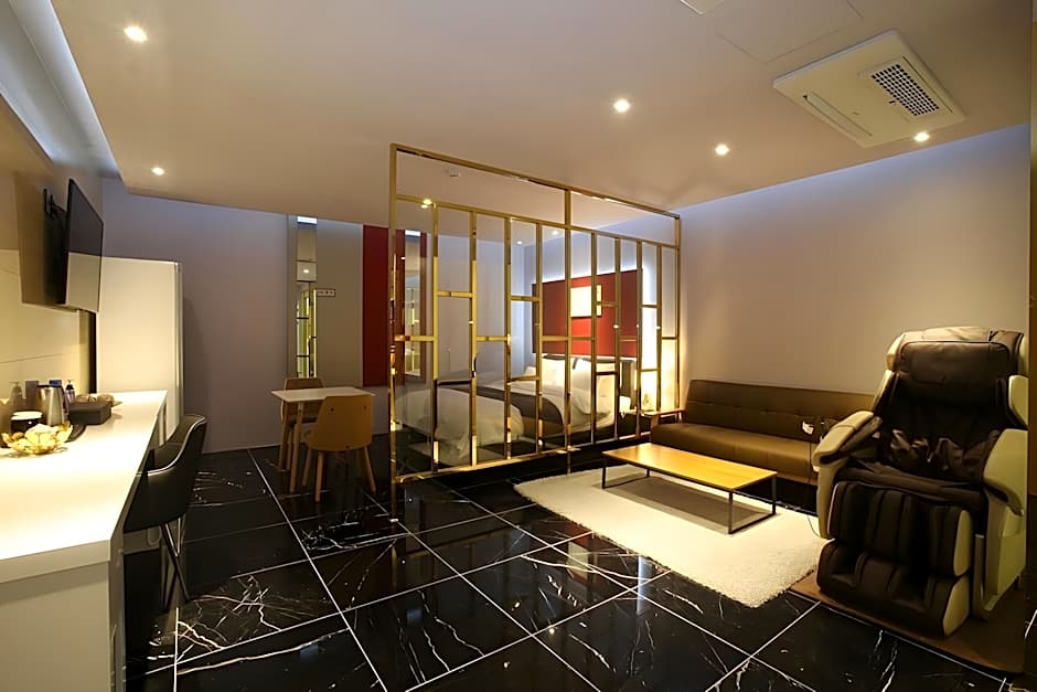 Gimpo Pentastar Hotel