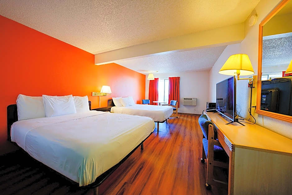 OYO Hotel Hermiston OR, Downtown