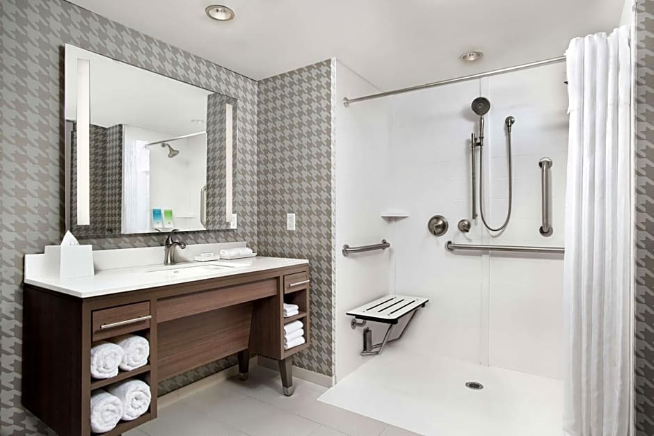 Home2 Suites by Hilton Long Island Brookhaven