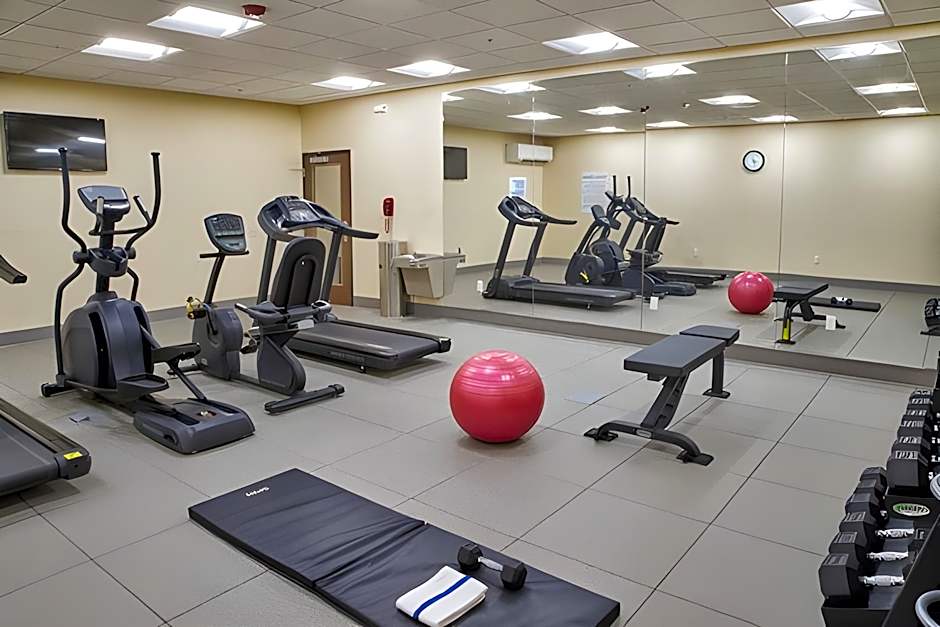 Holiday Inn Express & Suites Claremore By IHG