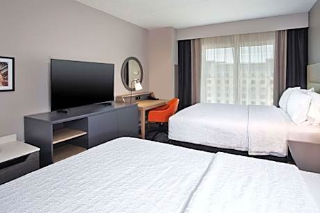 Room Two Queen Beds