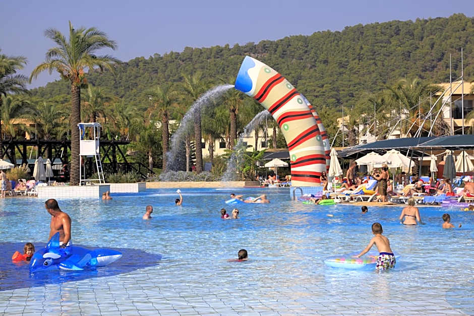 Holiday Village Türkiye