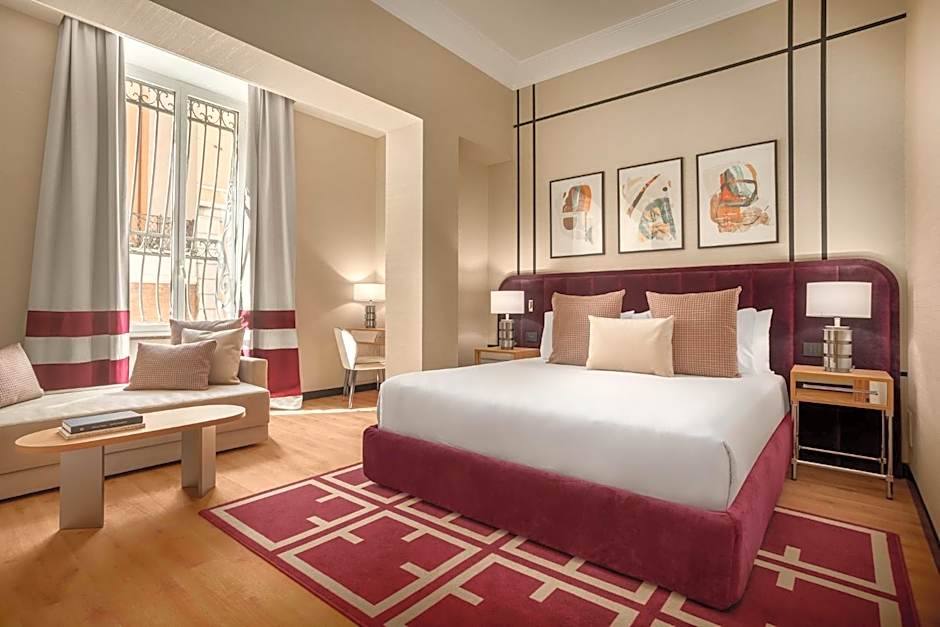 Room Mate Collection Mia, Rome Colosseum