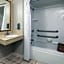 Days Inn & Suites by Wyndham Albany