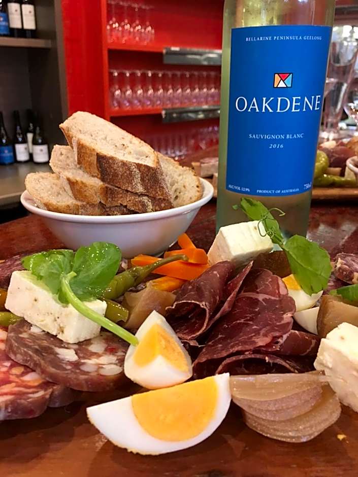 Oakdene Vineyards Guesthouse