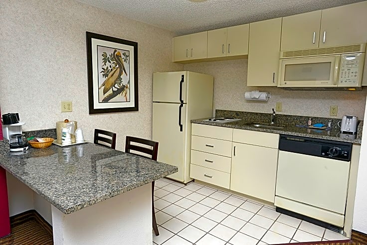 SureStay Plus by Best Western Orlando Lake Buena Vista