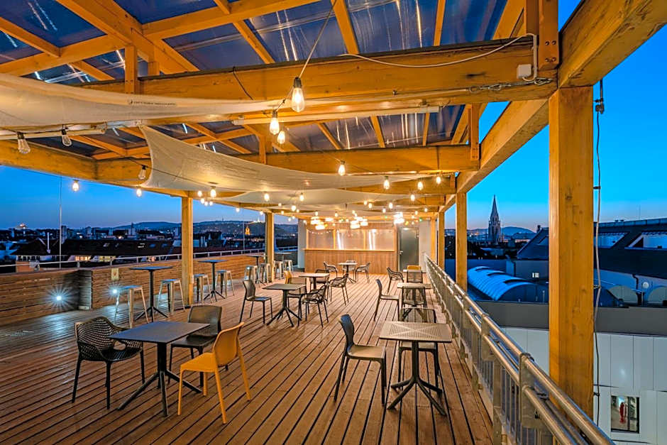 Dean's College Hotel