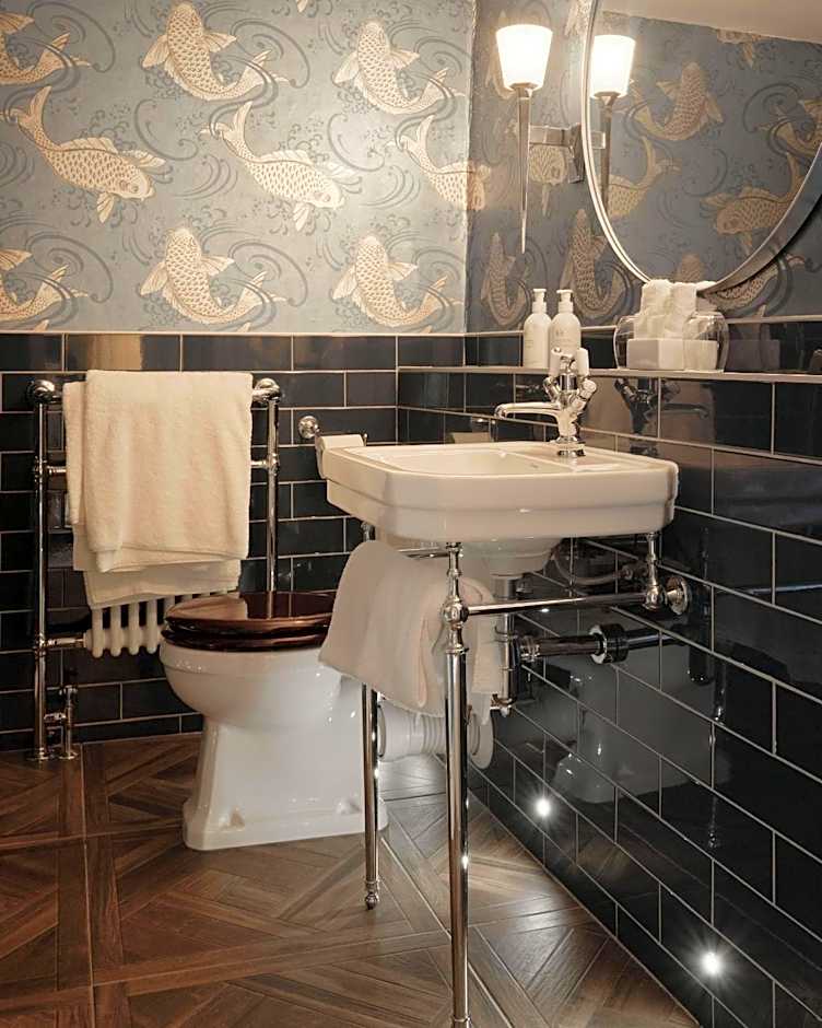 The Queensberry Hotel