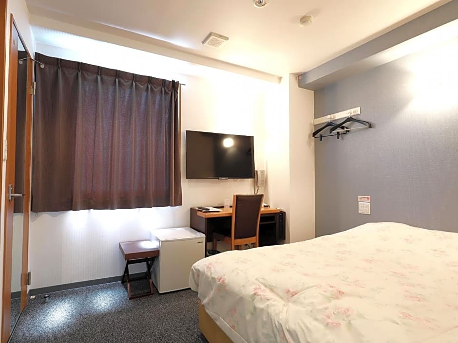 Toyama Town Hotel