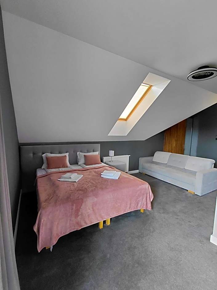 Photo 1 of 6 of 1 Double Bed or 2 Beds, Balcony