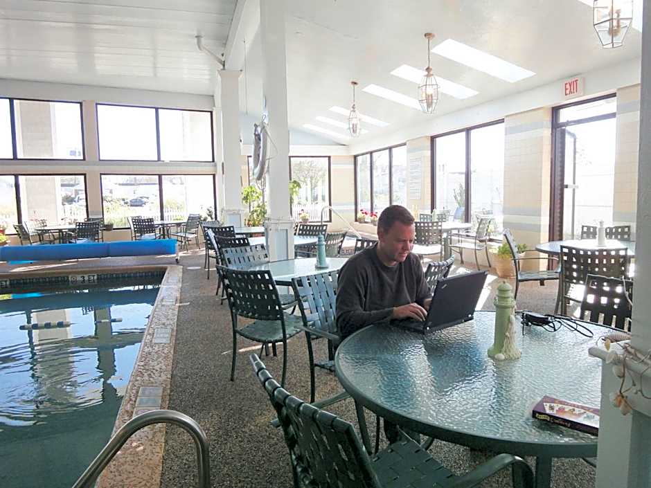 Hyannis Travel Inn