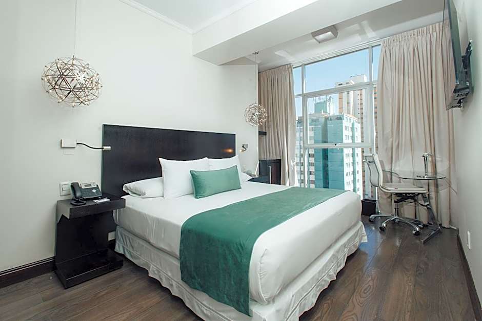 Photo 1 of 7 of Executive King Room