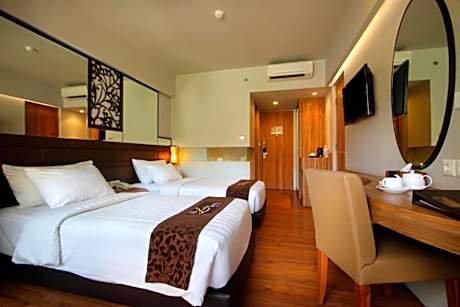 Superior Room (1 Double or 2 Single Bed)