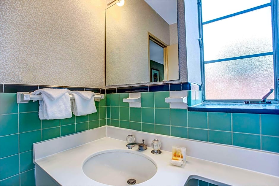 Days Inn by Wyndham Arlington/Washington DC – Arlington, VA