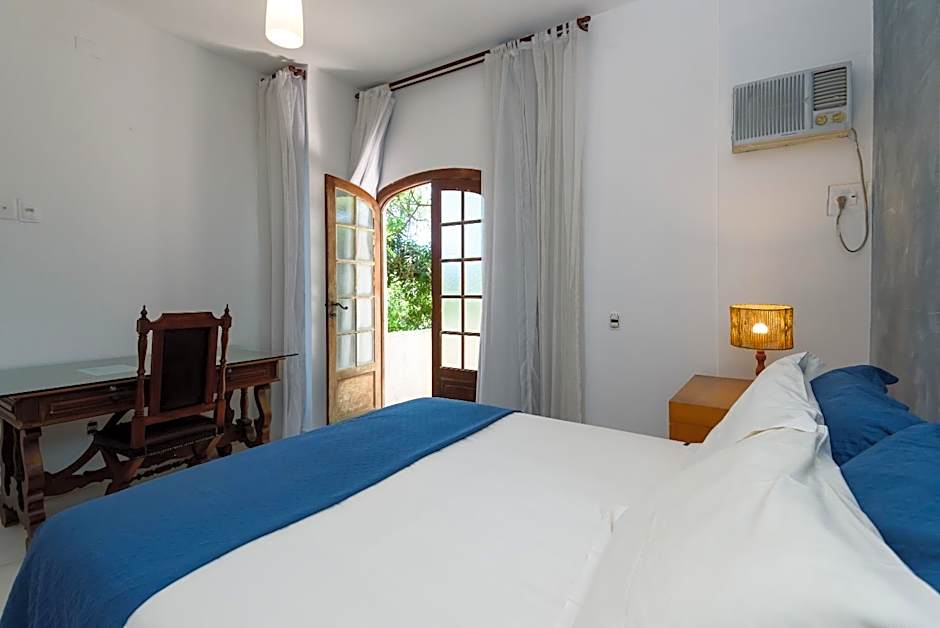 Santa Teresa Junto à Natureza