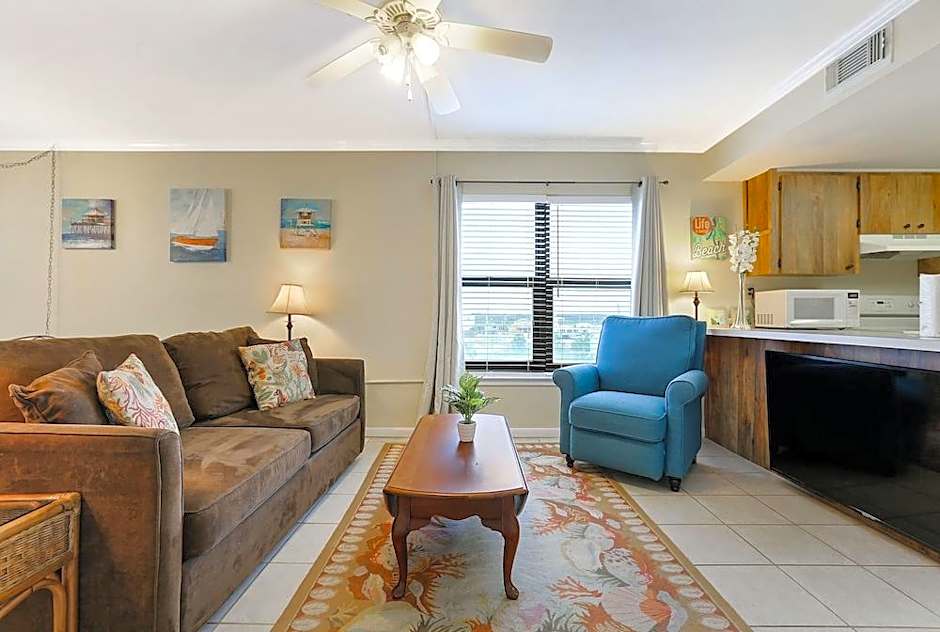 Island Sunrise Condos by Hosteeva