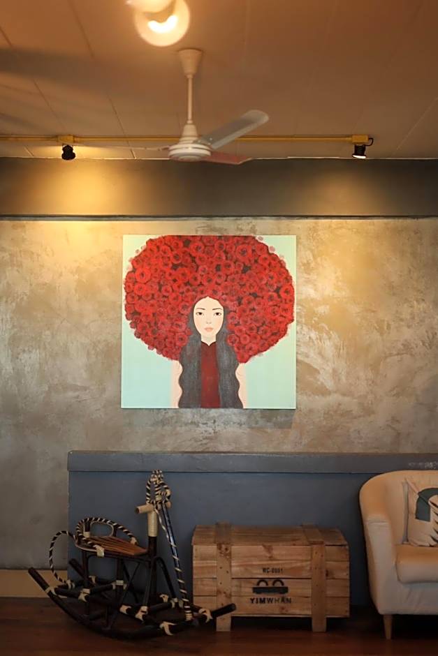 Yimwhan Hostel & Cafe Ayutthaya
