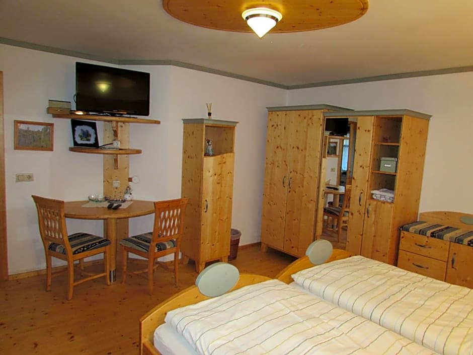 Arkadenhof Fam. Schneider