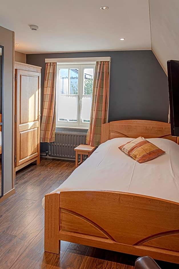 Hotel Piano 2 - Mont-St-Guibert - Louvain-la-Neuve