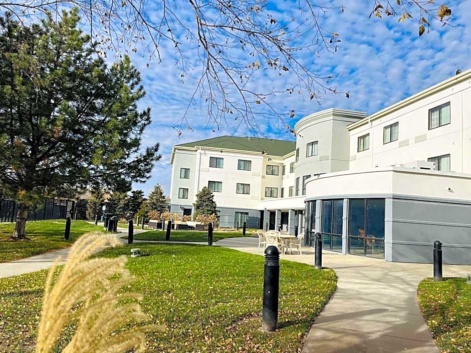 Sonesta Essential Junction City