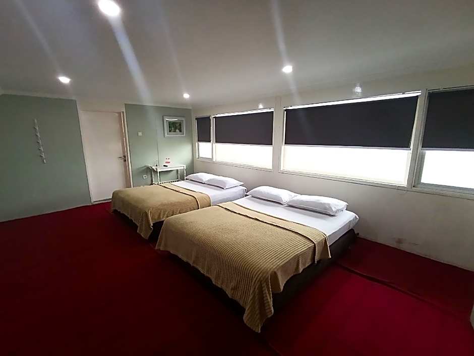 Mamifokobo Guest House