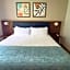Wingate by Wyndham Athens Near Downtown
