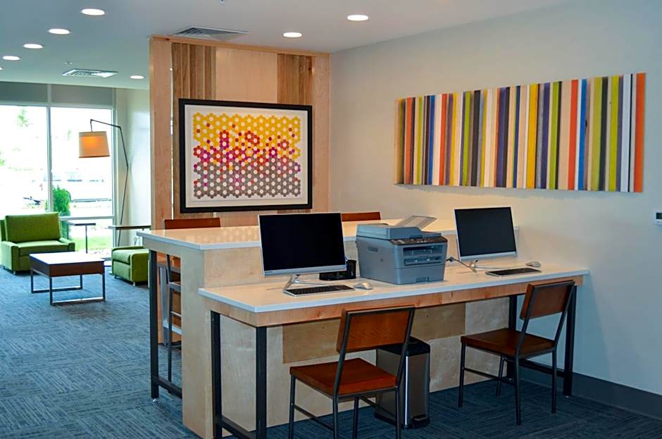Holiday Inn Express & Suites Raleigh Airport - Brier Creek By IHG