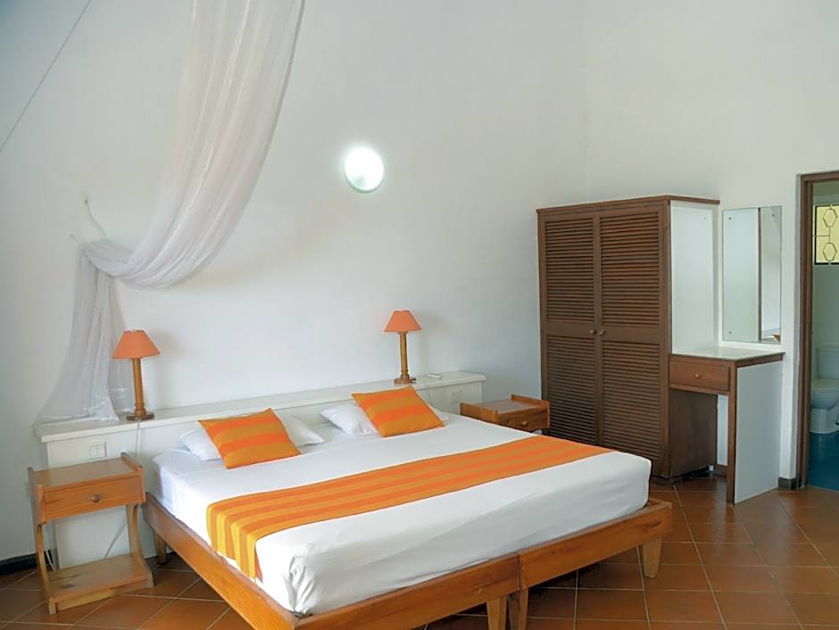 La Residence Villas & Studios
