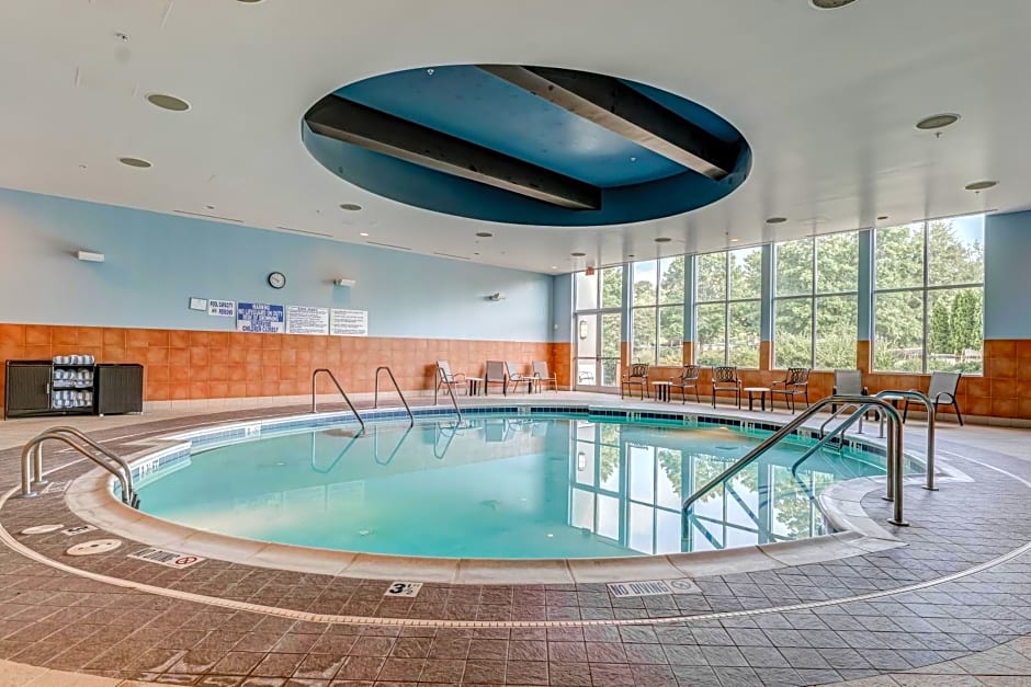 Embassy Suites Atlanta - Kennesaw Town Center