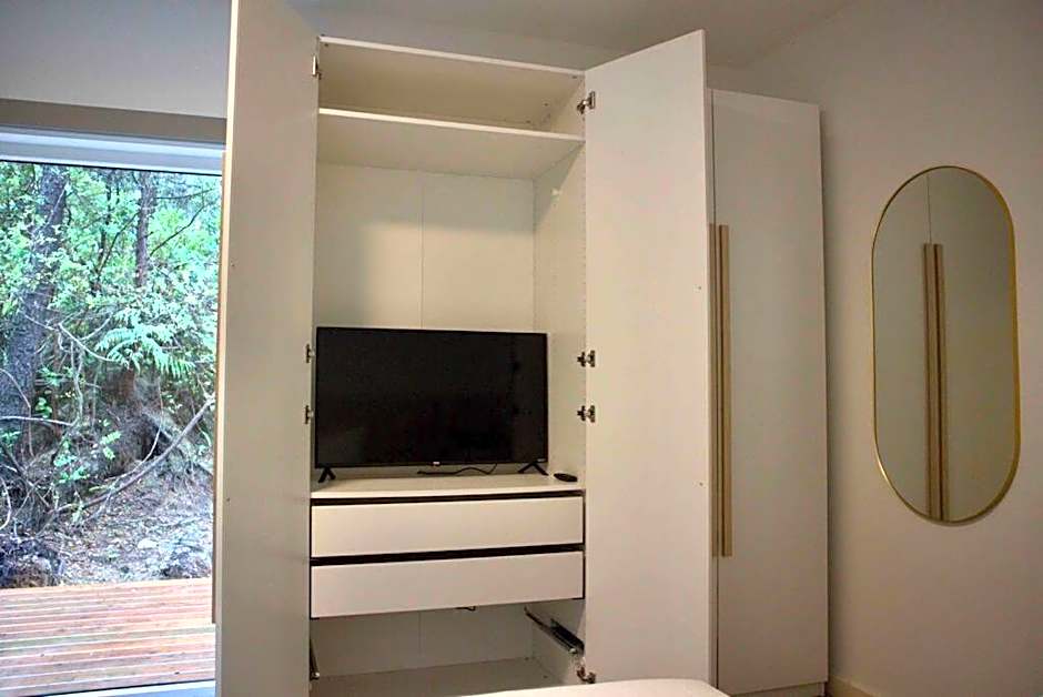 White Haus 2 - Rainforest heaven close to beaches