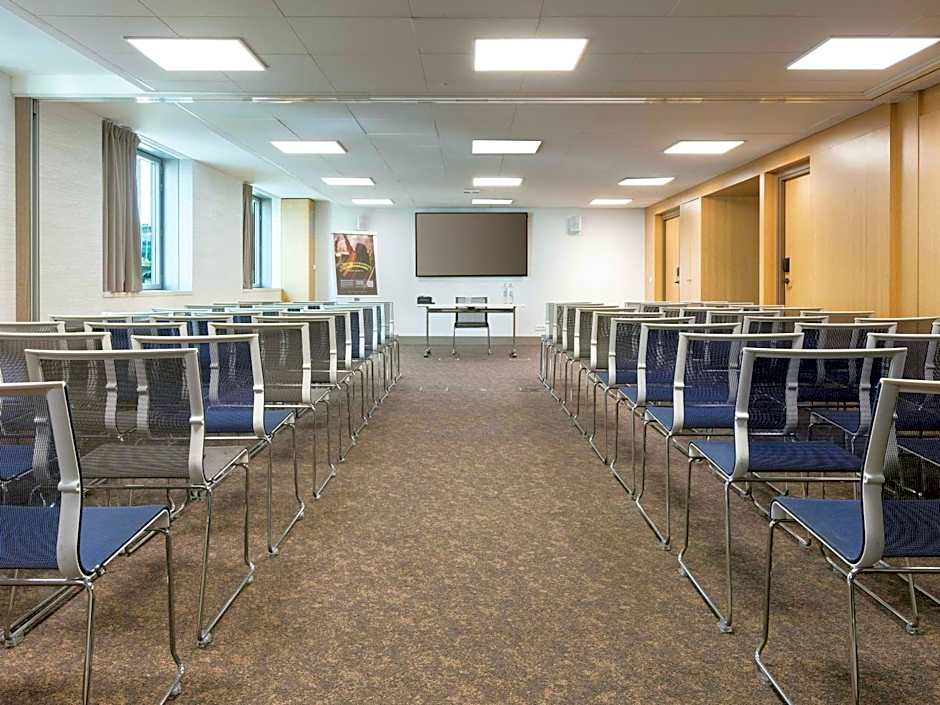 Novotel Paris Saint Denis Stade Basilique