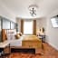 King Street Aparthotel