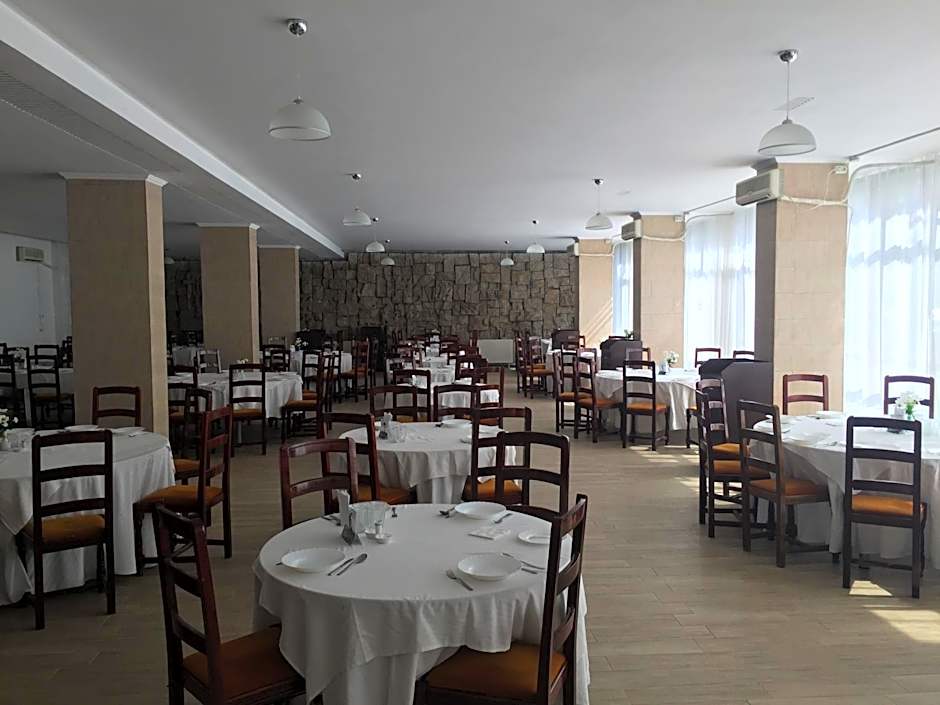 Hotel Lebăda