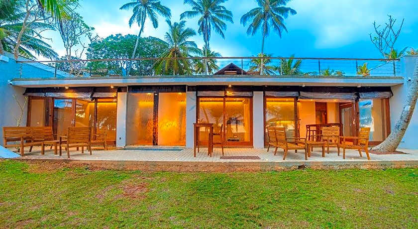 R Degrees Ambalangoda