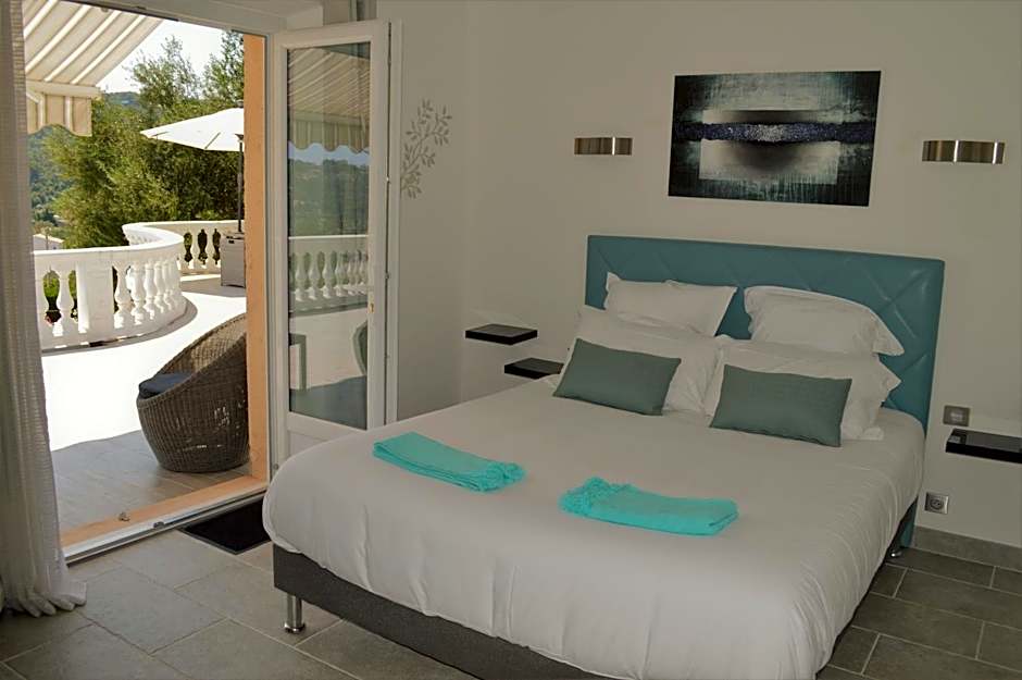 Villa La Terre Des Lauriers