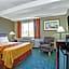 Travelodge by Wyndham Iowa City