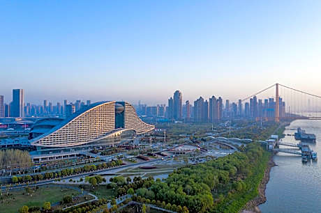 InterContinental Wuhan By IHG
