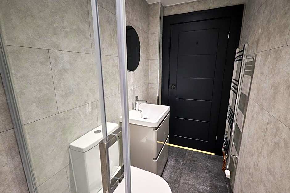 The Believe Boutique (Believe Bar & Bedrooms)