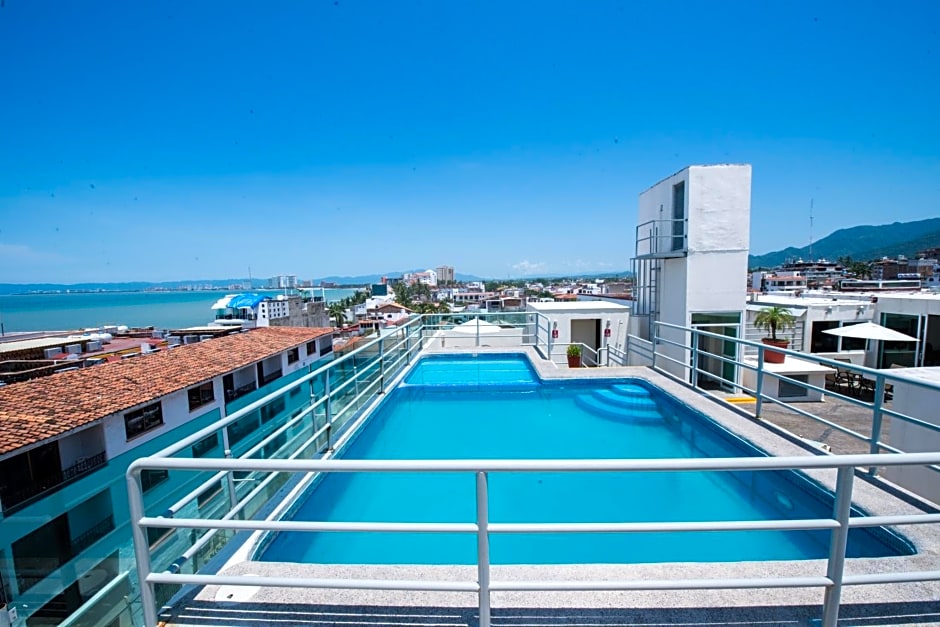 Hotel Portonovo Plaza Malecon