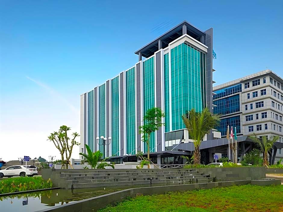 THE 1O1 Jakarta Airport CBC