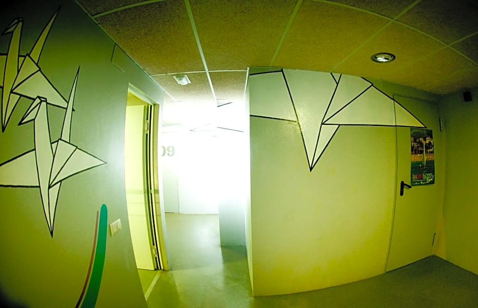 Be Dream Hostel