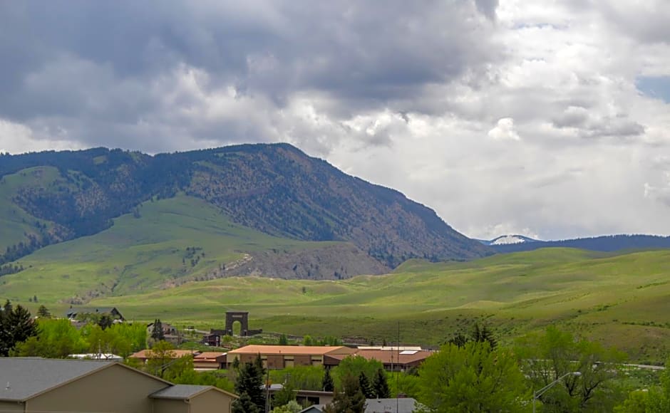 Travelodge by Wyndham Gardiner Yellowstone Park North Entr