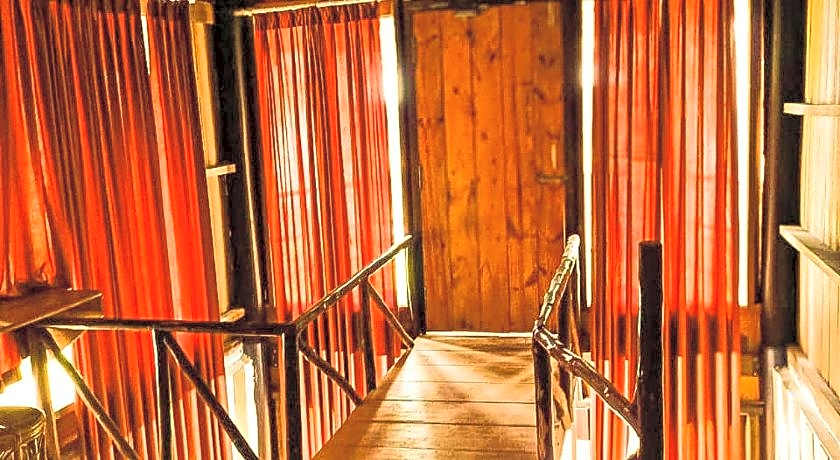 The Kingdom Hotel - Havelock Island